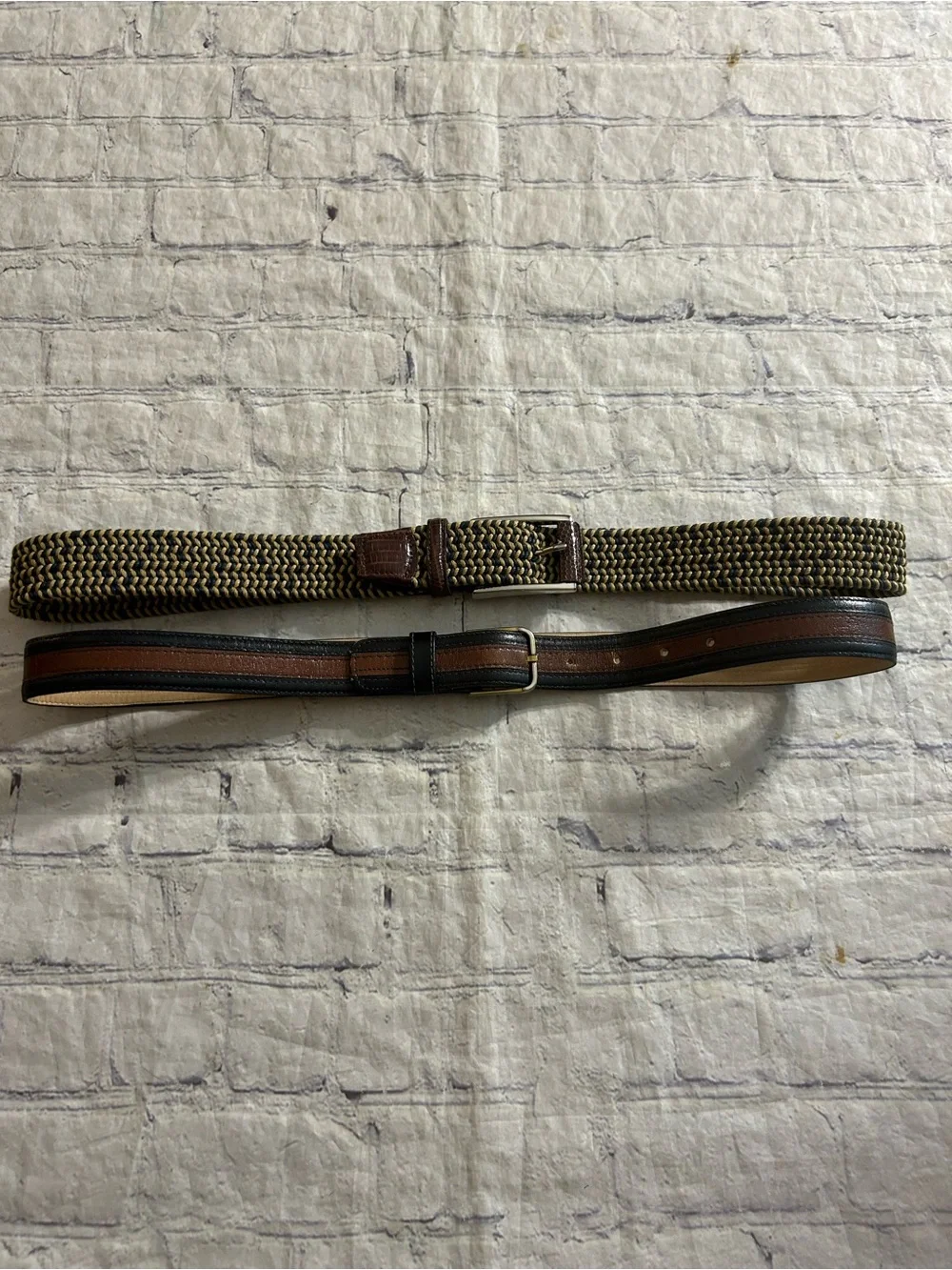 MEDICI FULL GRAIN LEATHER ON COWHIDE VTG & NAVY/TAN STRETCH CROC MEN BELTS